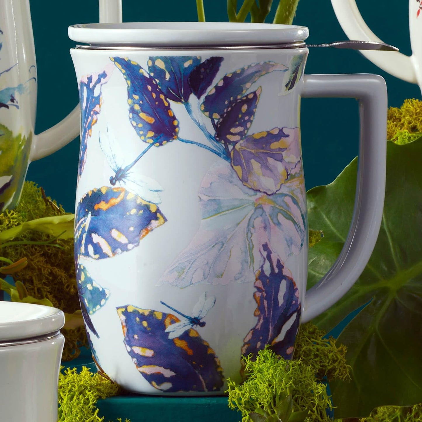 Tea Forte Ceramic Fiore Cup with Handle, Removeable Stainless Steel Infuser Basket and Lid, Steeps 14 oz Loose Leaf Tea, Dishwasher & Microwave Safe, Demoiselle