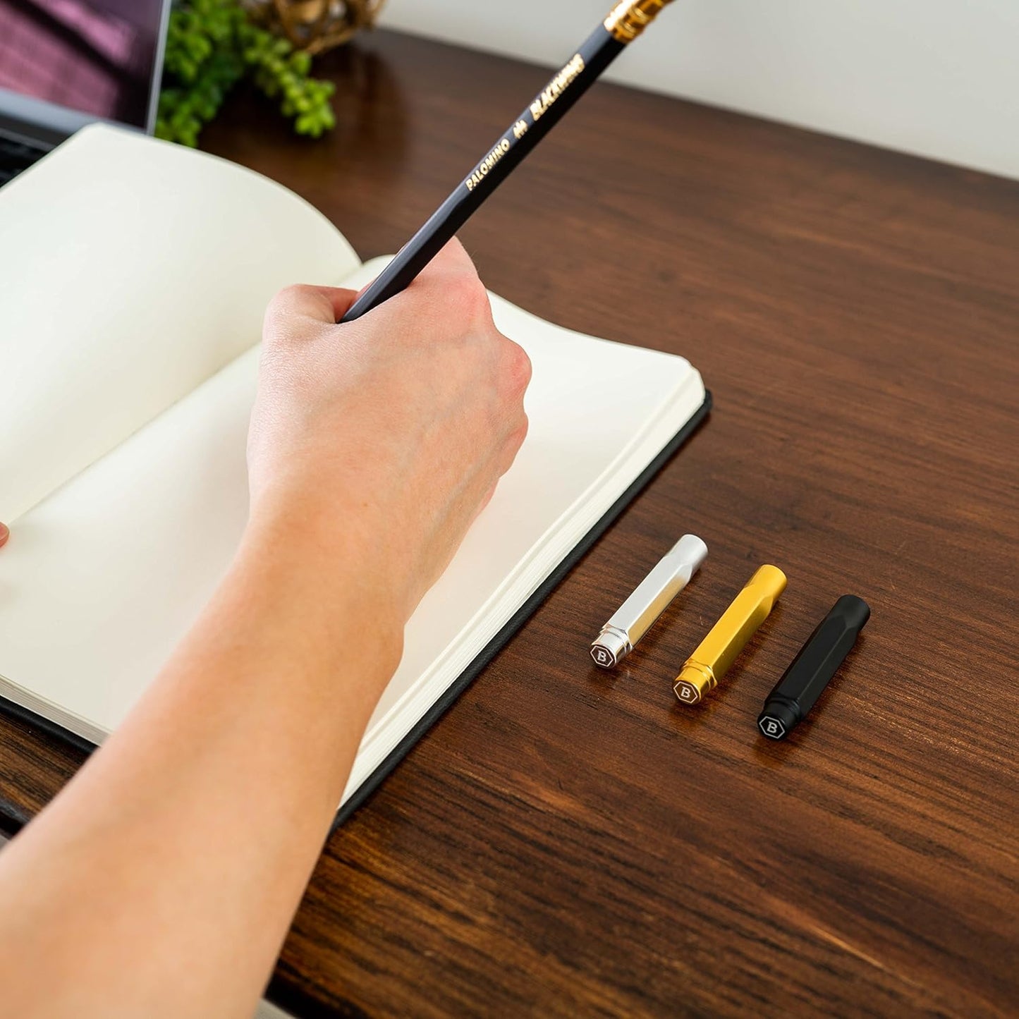 Blackwing Point Guard Gold | Premium Pencil Protector
