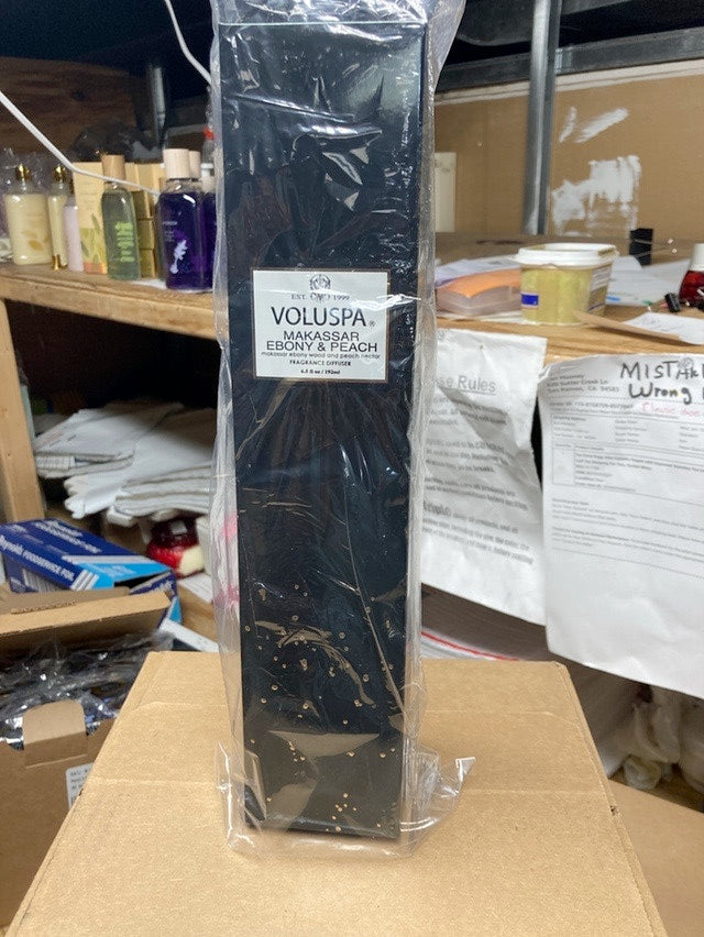Voluspa Makassar Ebony & Peach Reed Diffuser 6.5 oz