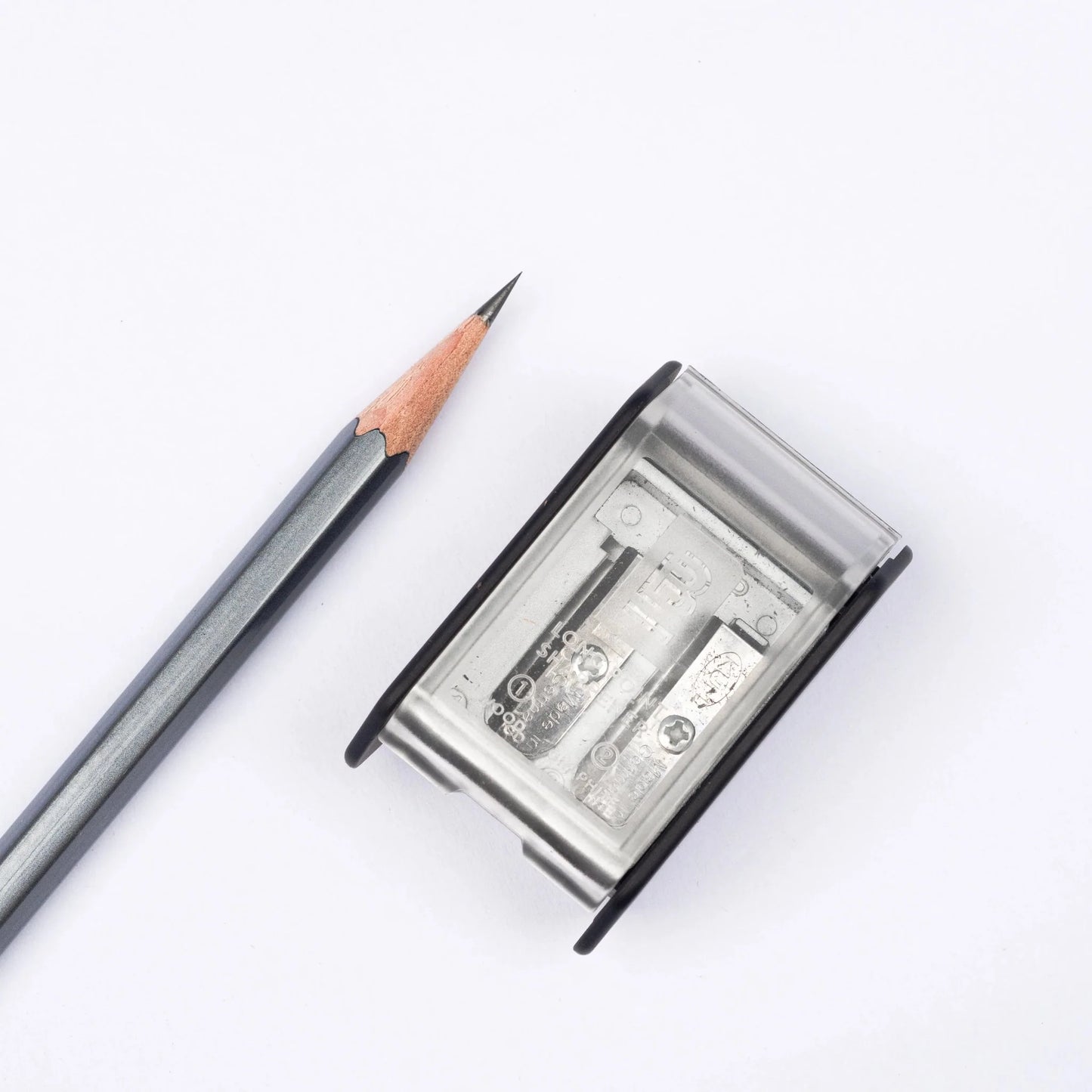 Blackwing Two Step Long Point Pencil Sharpener (Black)