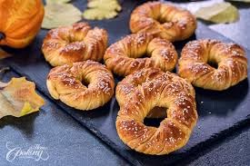 RawJoy Delicious Fresh Baked New York Twist Bagels