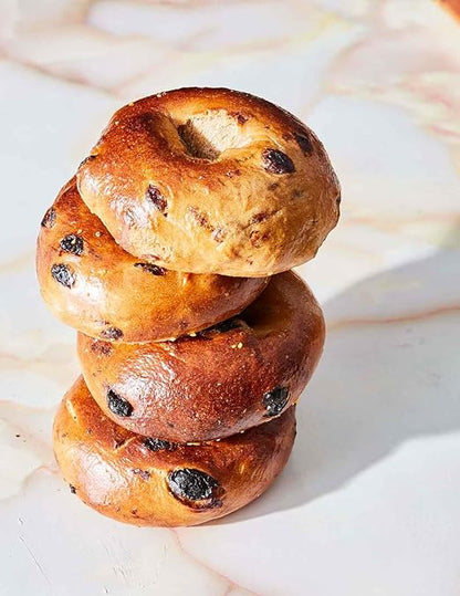 RawJoy Fresh Delicious New York Cinnamon Raisin Bagel