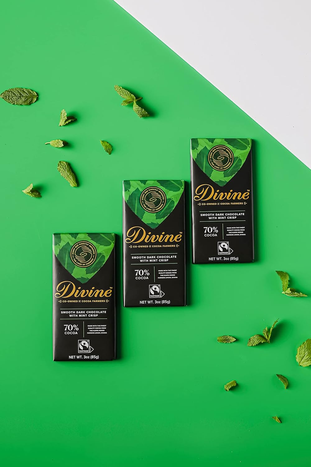 DIVINE CHOCOLATE Chocolate, 70% Dark Chocolate with Mint Crisp, 3 Oz pack of 12