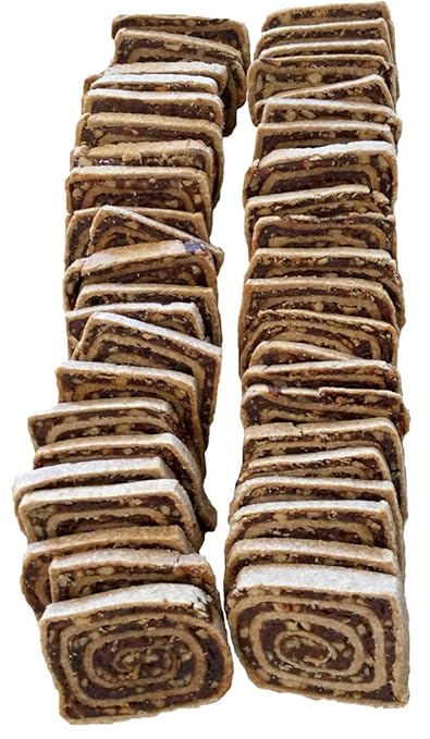 Darious Date biscuit cinnamon walnut