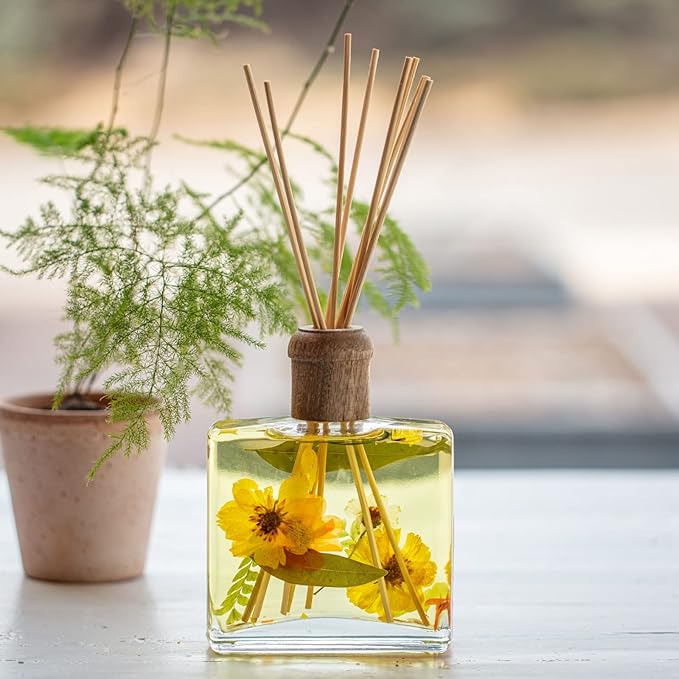 Rosy Rings Botanical Reed Diffuser - Peony and Pomelo