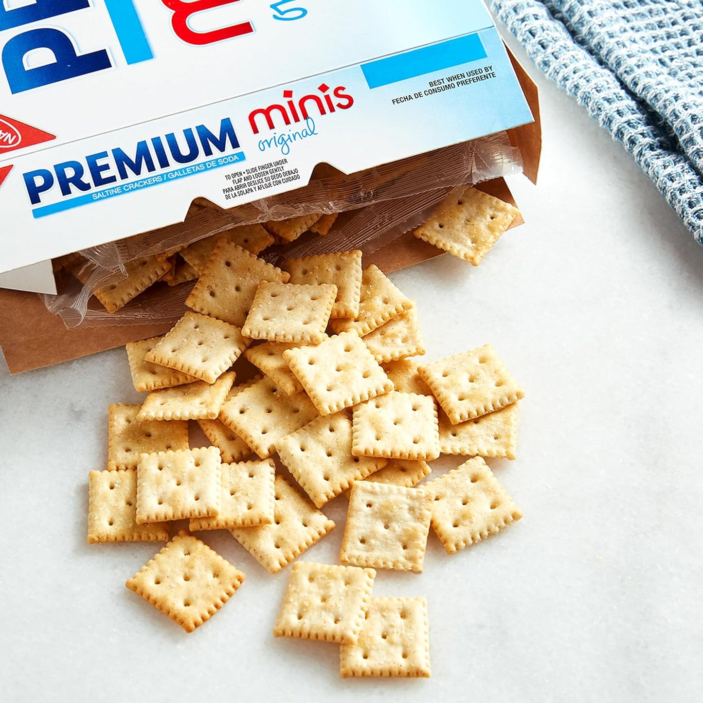 Nabisco Premium Mini Saltine Crackers 11 oz (Case Pack of 6)