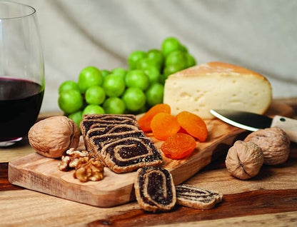 Darious Date biscuit cinnamon walnut