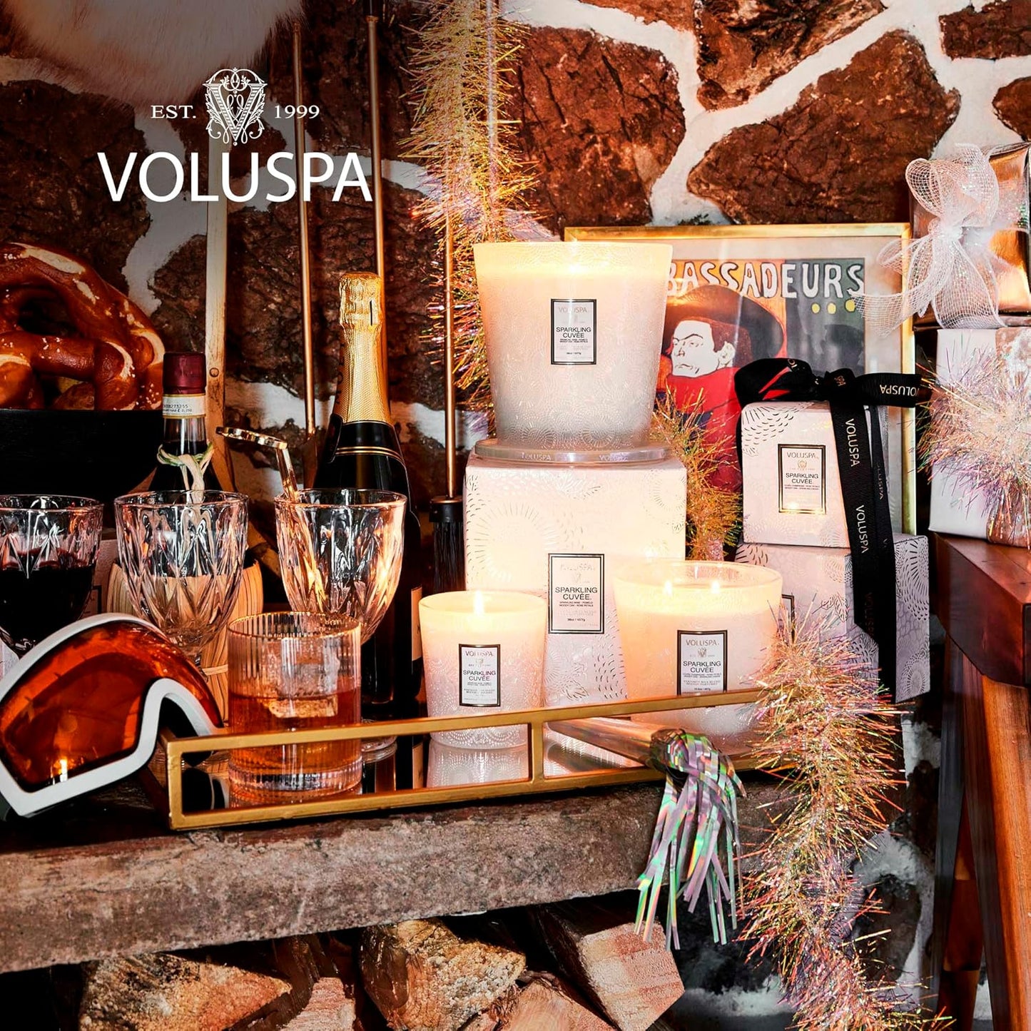 Voluspa Sparkling Cuvee,Large Candle Jar,18 Ounce,100 Hour Burn Time, Coconut Wax for Clean Burning, Handcrafted in the USA