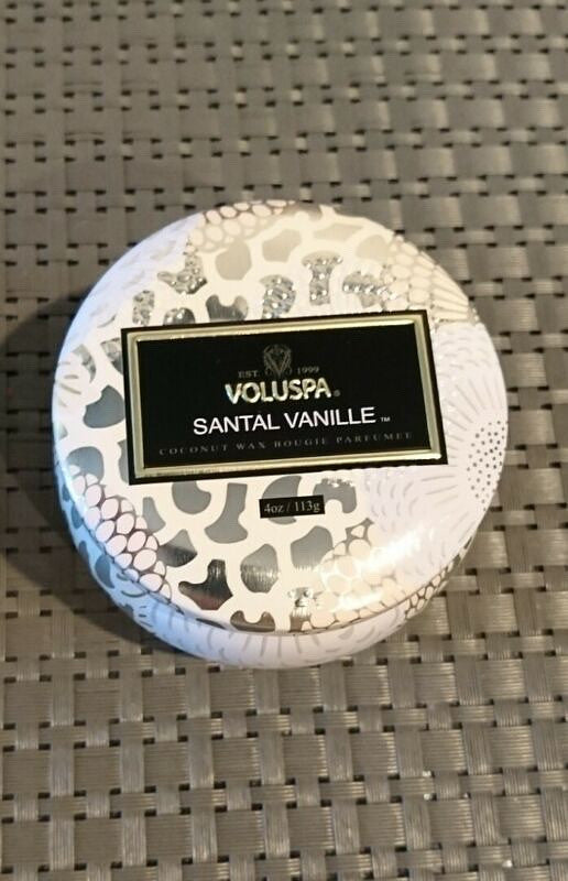 VOLUSPA Santal Vanille Tin Candle 4oz (113g) Coconut Wax Blend