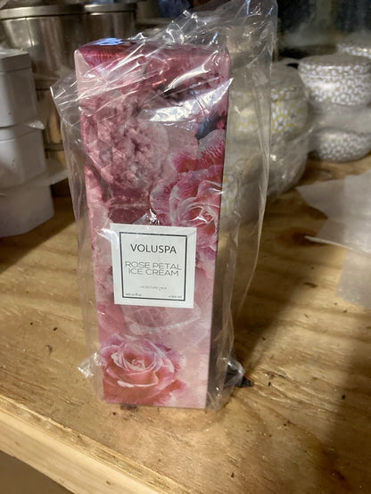Rose petal Icecream Moisture Milk