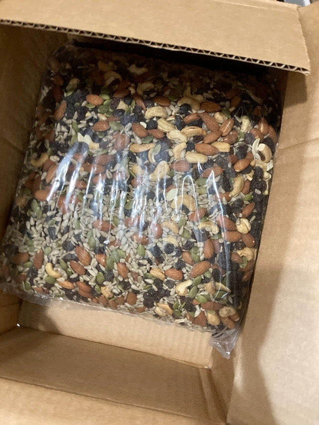 Nassau candy dieter’s delight trail mix 10 lbs