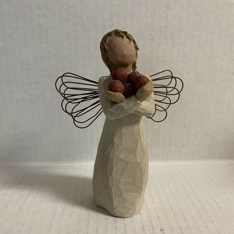 Willow Tree Good Health Figurine Angel 2003 Susan Lordi Demdaco 26123