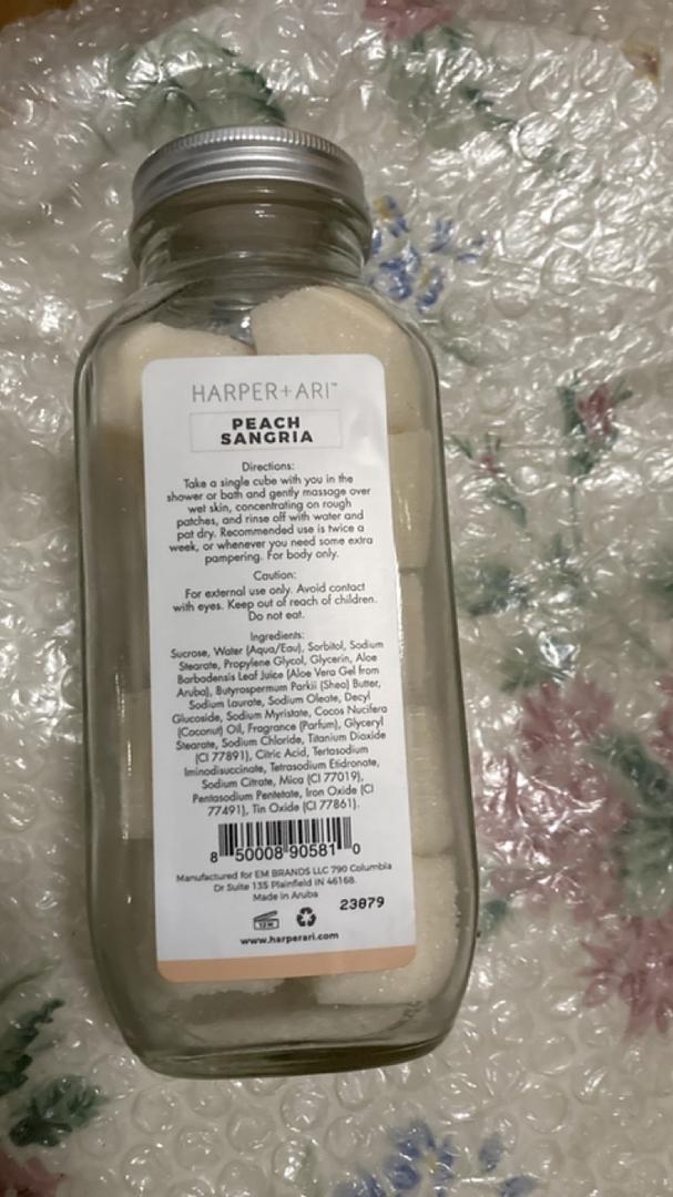 Harper + Ari Peach Sangria Exfoliating Sugar Cubes
