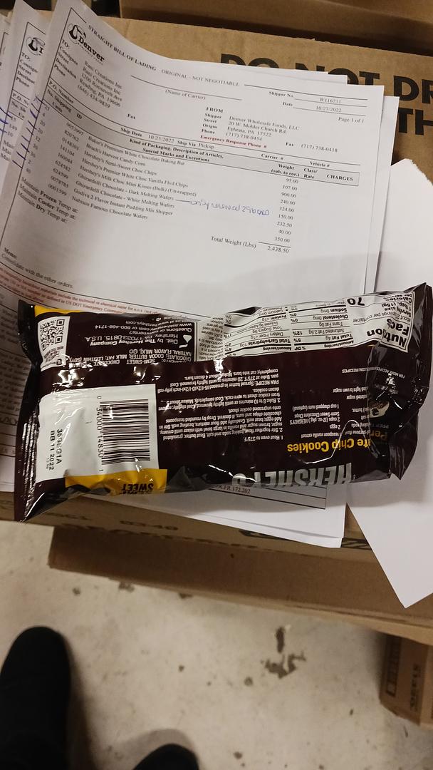 Hershey's Semi-Sweet Chocolate Baking Chips - 12 oz bags