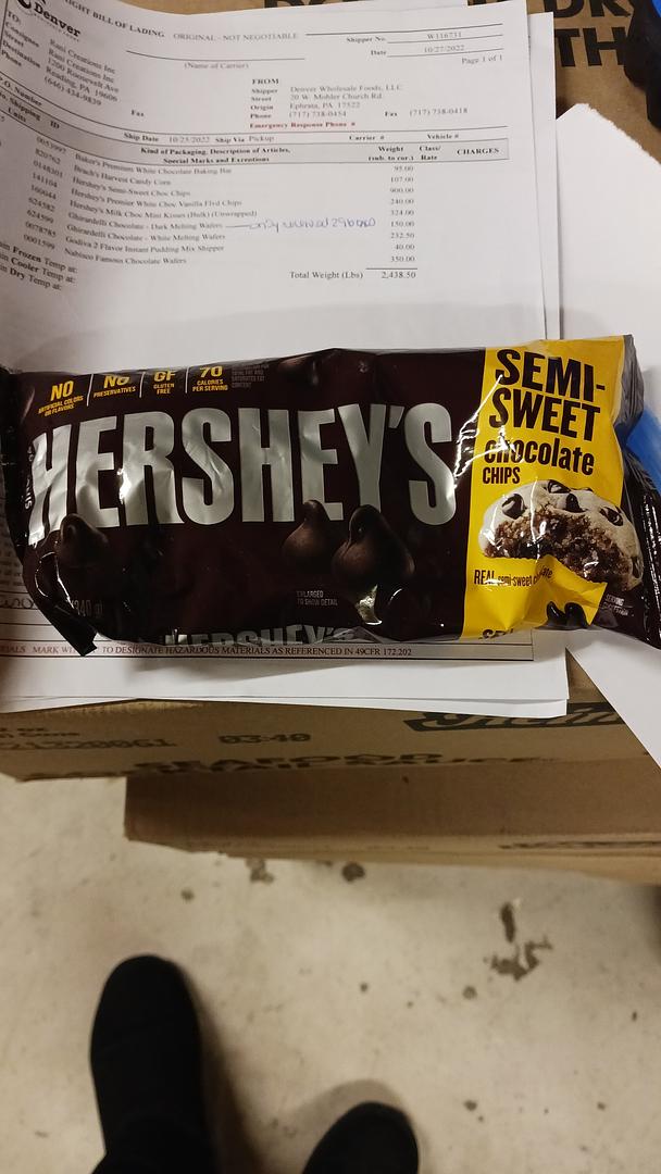 Hershey's Semi-Sweet Chocolate Baking Chips - 12 oz bags