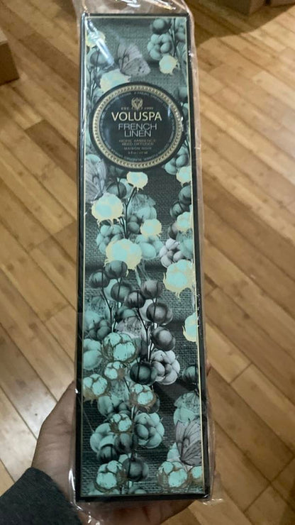 Voluspa Maison Noir French Linen Reed Diffuser