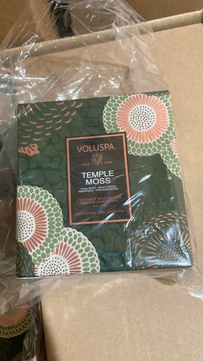 Voluspa Temple Moss 9.5 oz Classic Candle