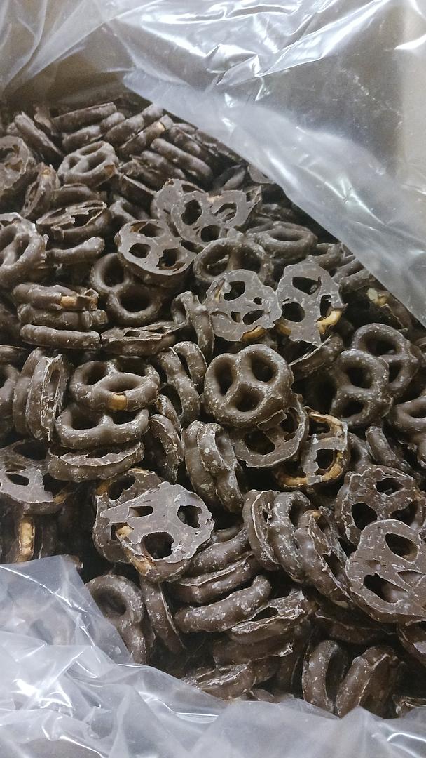 Pure Milk Chocolate Covered Pretzels 15 lb box