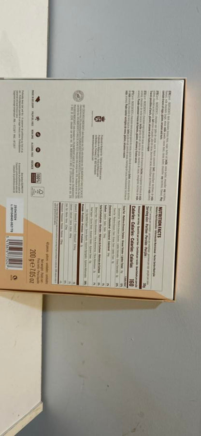 Neuhaus Carre Milk & Dark Chocolate Classic 40 Pieces