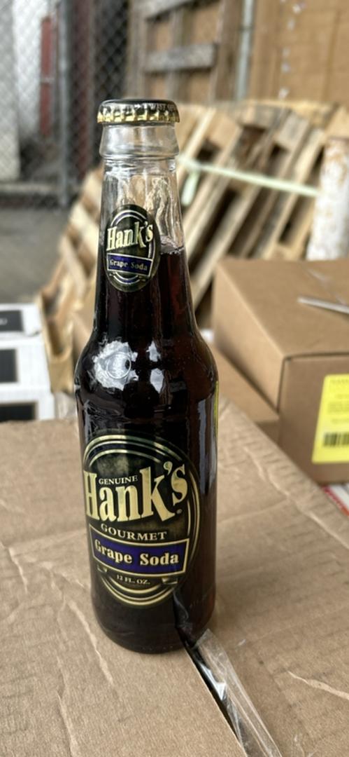Hank’s Soda Grape 12 oz 24 Pack