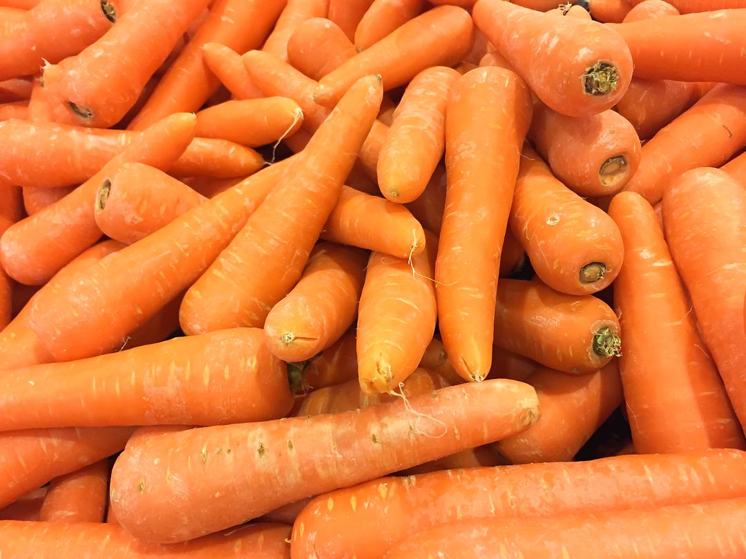 Organic Fresh Carrots by RawJoy Farms