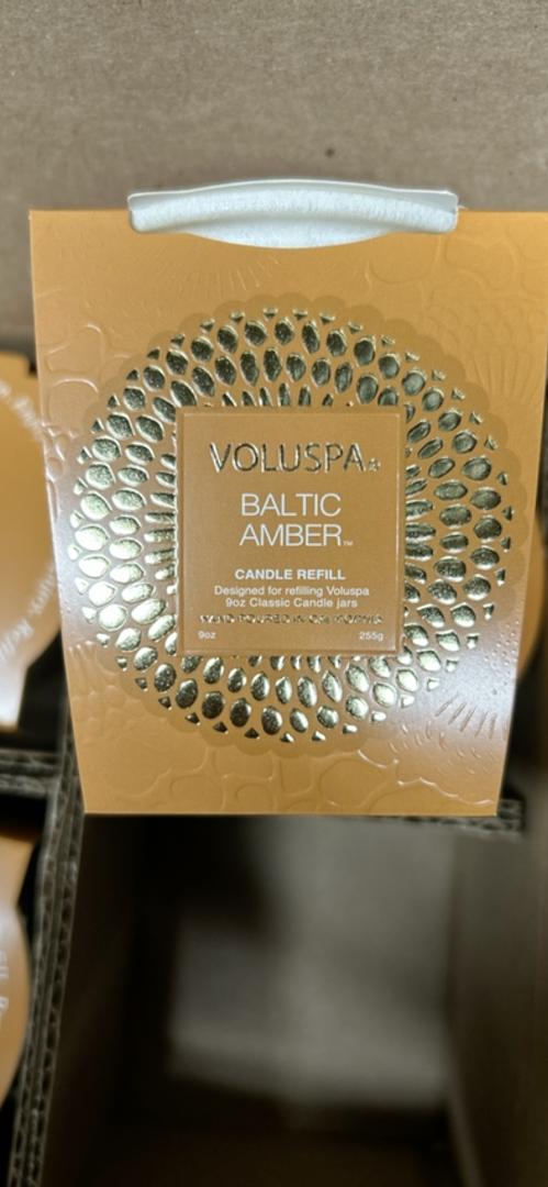 Voluspa Baltic Amber Classic Candle Refill 9 oz