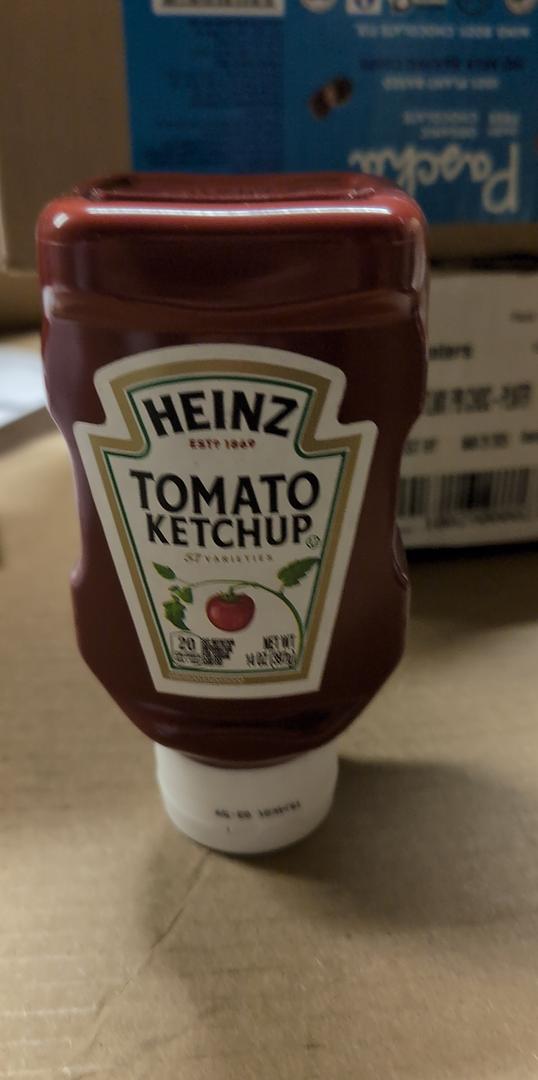 Heinz Tomato Ketchup 14 oz Bottle (Case Pack of 16)