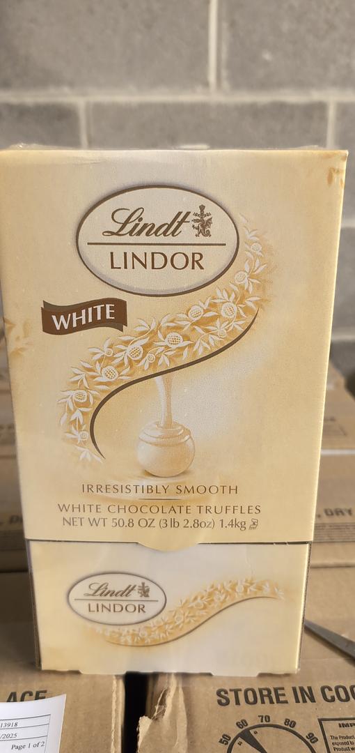 Lindt Lindor White Chocolate Truffles 50.8 oz Box 120 Pieces