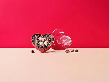 Neuhaus Belgian Chocolate 2024 Valentine Chocolate Heart Medium – 28 Pieces Assorted Milk, White & Dark Chocolate Pralines – Romantic Gift - Gourmet Chocolate Gift